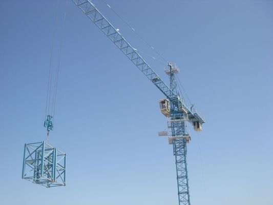 سعر جيد الرافعة الثابتة من نوع 10 طن في موقع البناء ، 45m / min رافعة البرج الانترنت